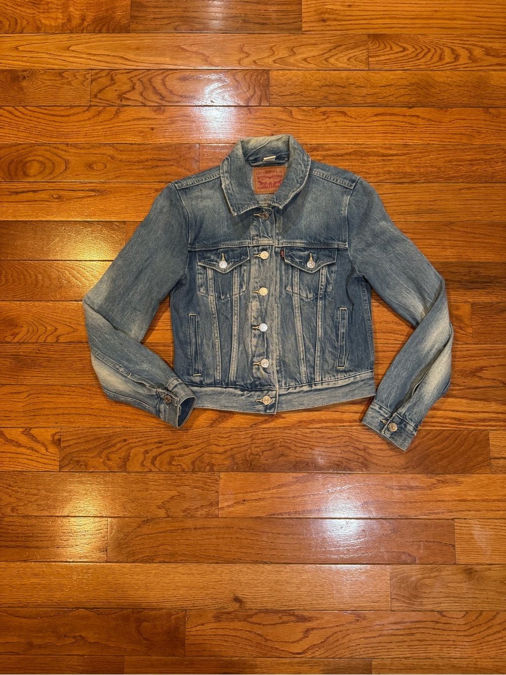 Levis Blue Denim Trucker Jacket Womens Small Cropped Jean Jacket